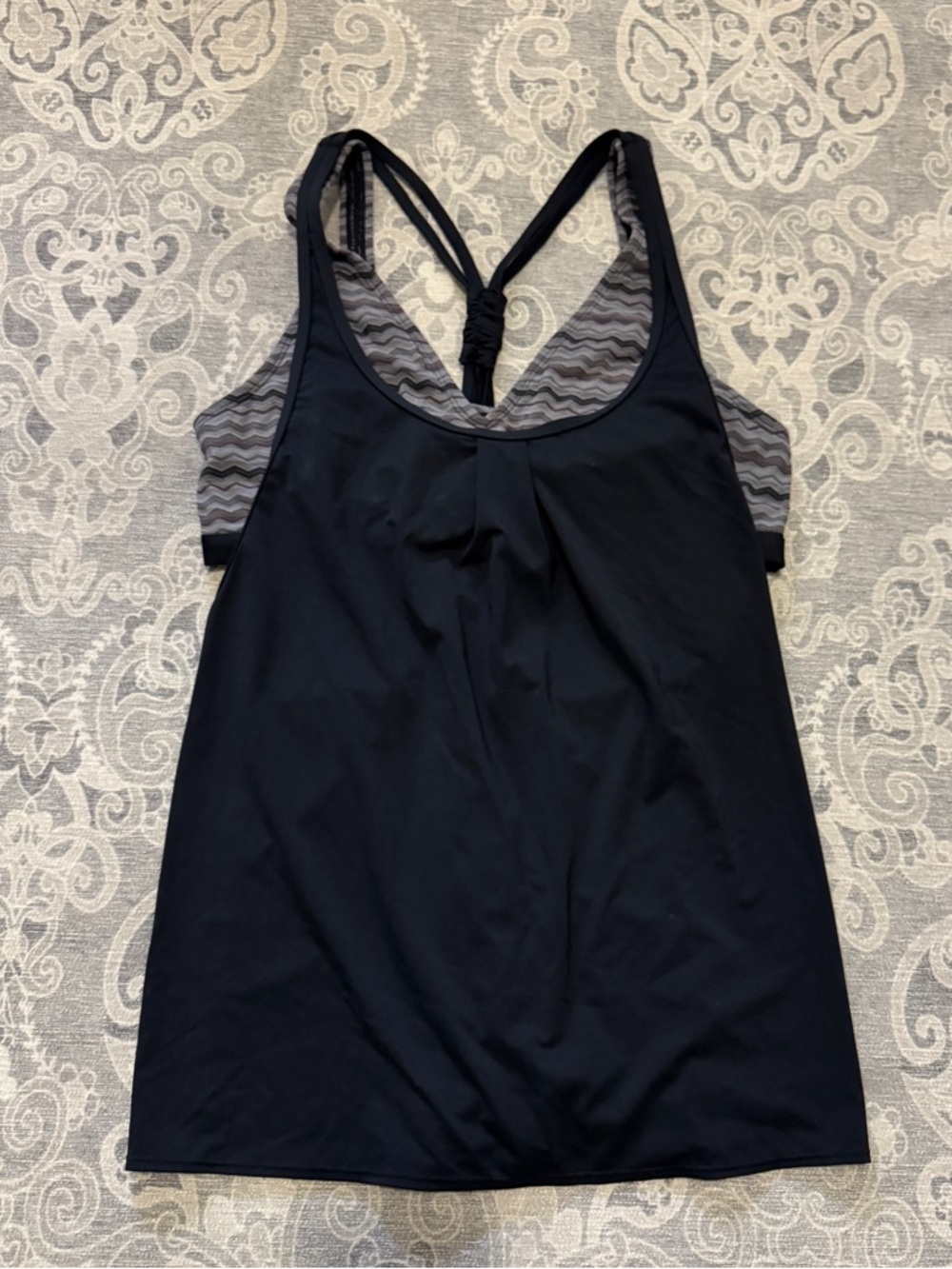 Athleta Tankini with Gray Chevron Detail, size Large